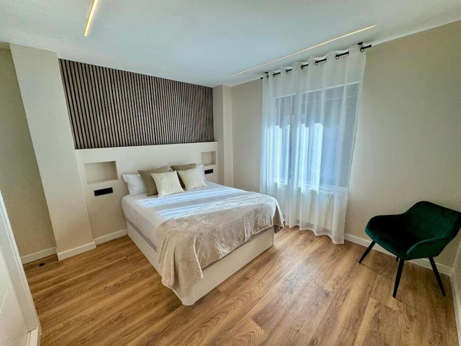 Premium Plaza De La Fuente Apartment Salamanca Bagian luar foto